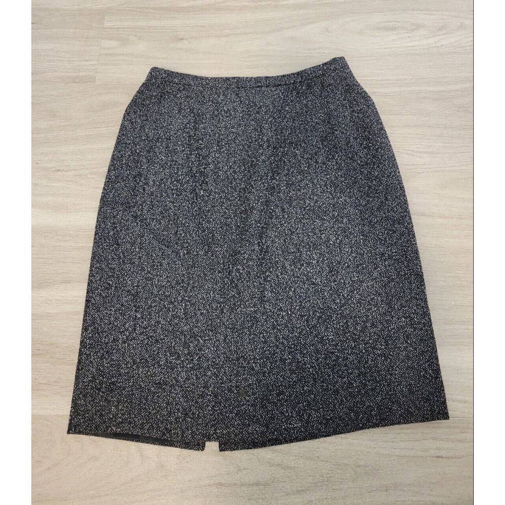 Ann Taylor‎ Wool Blend Skirt Size 10, Size Medium